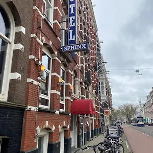 Sphinx Hostal